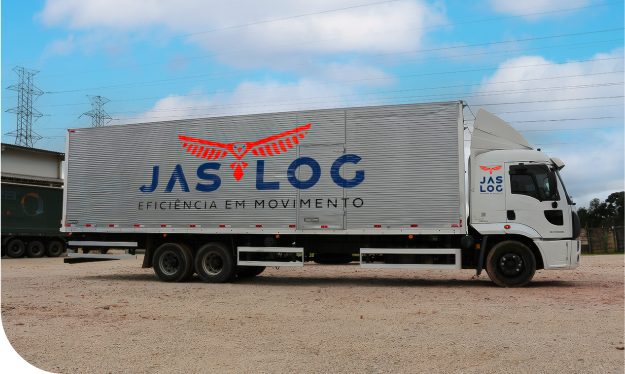 Caminhão da frota Jaslog em operação